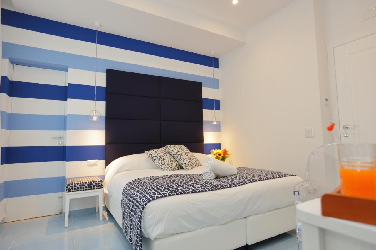 Bed and breakfast Domus Meta Extérieur photo